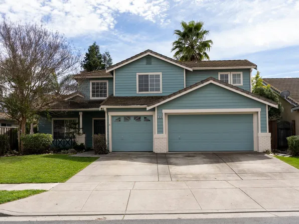 1476 Swallow Ln, Gilroy, CA 95020