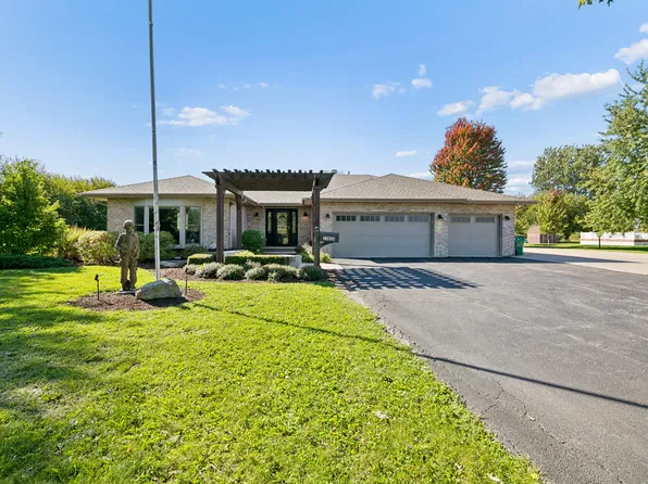 23826 S Schoolhouse Rd, Manhattan, IL 60442