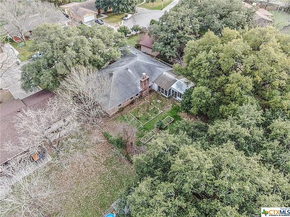 4th image of 1160 Fox Run Cir
