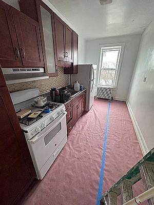 2nd image of 1529 Dahill Rd APT D7