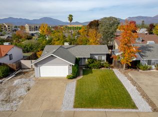 3680 Santa Rosa Way, Redding, CA 96003