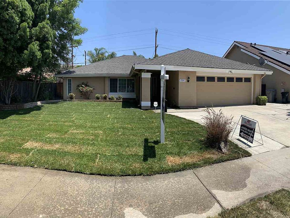 1st image of 724 Pelleas Ln