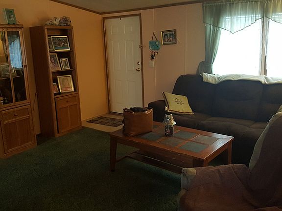 4th image of 8 Kyle Cir
