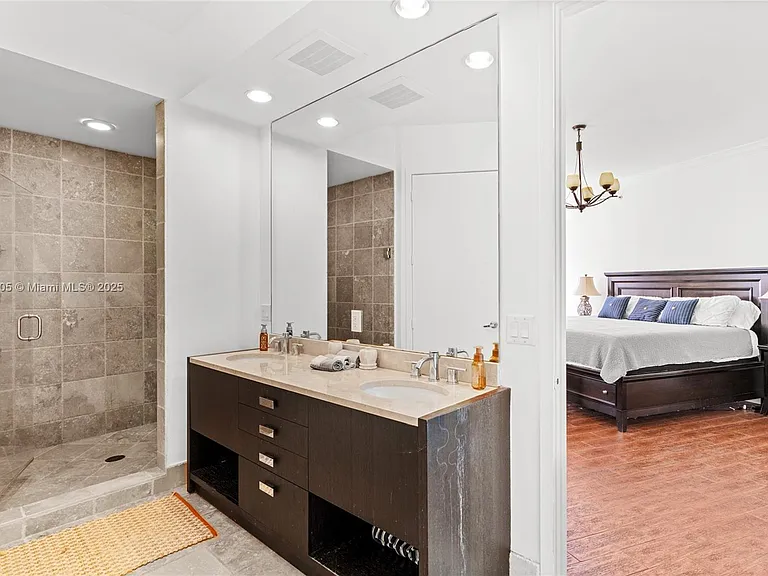 18201 Collins Ave #4209 — Photo 21