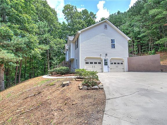 4th image of 290 Whispering Waters Dr