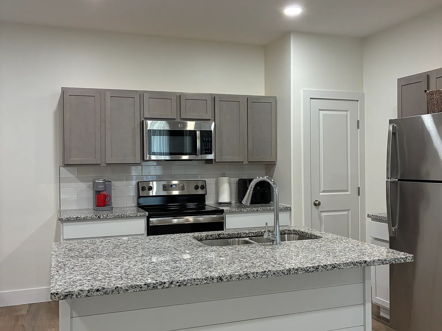 5777 E Bristol St — Photo 3