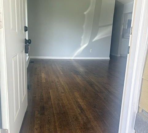 4th image of 11466 Kenn Rd