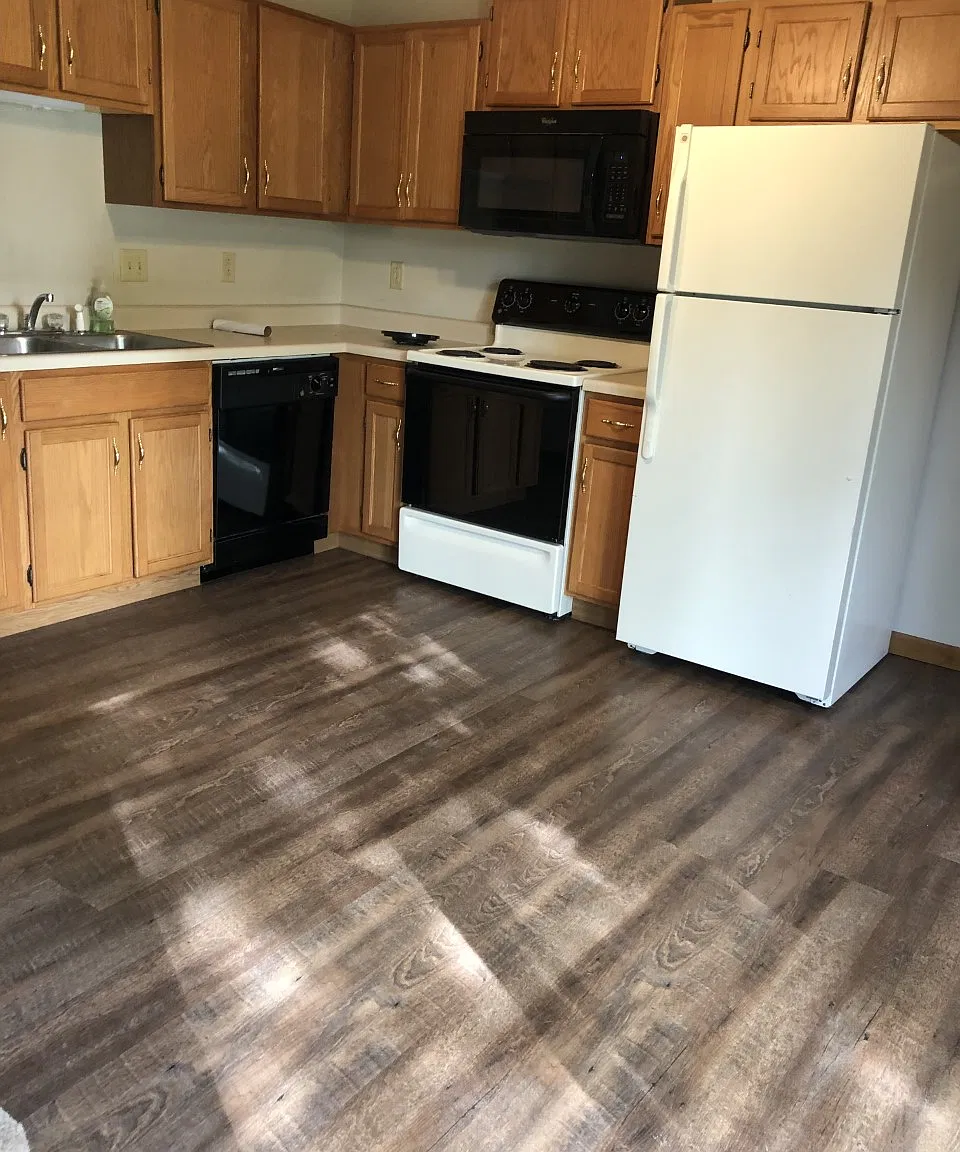 2 bed, 700 sqft, $1,025 — Photo 4