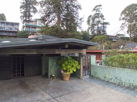 4th image of 523 Riverview Dr