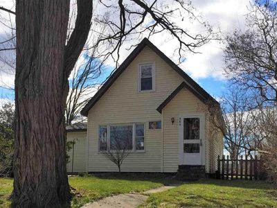 964 Barlow St, Traverse City, MI, 49686