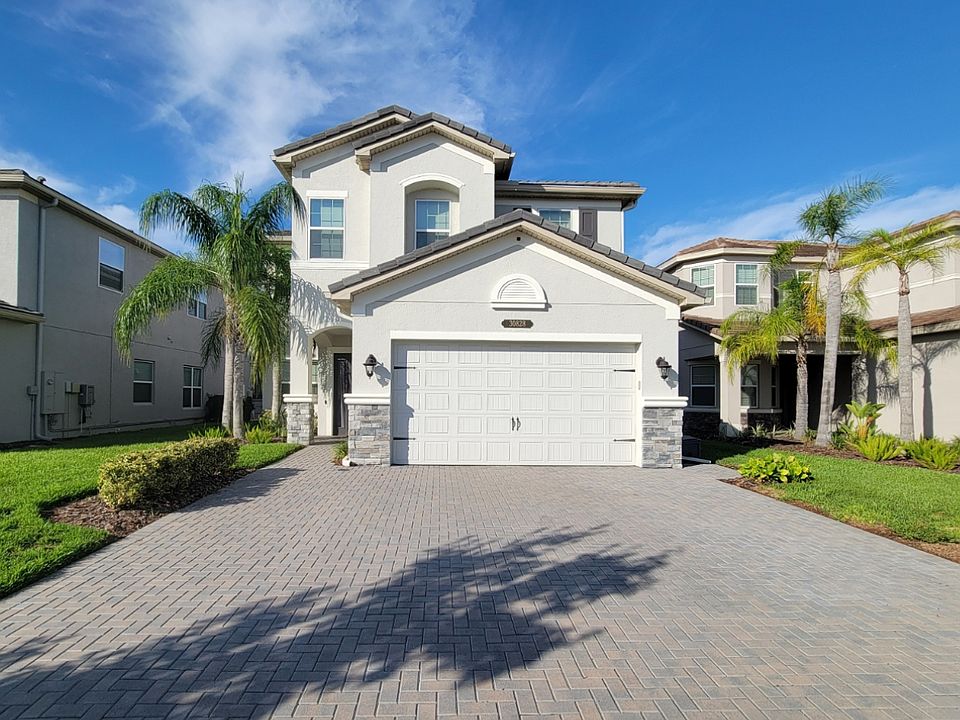 1st image of 30828 Lindentree Dr