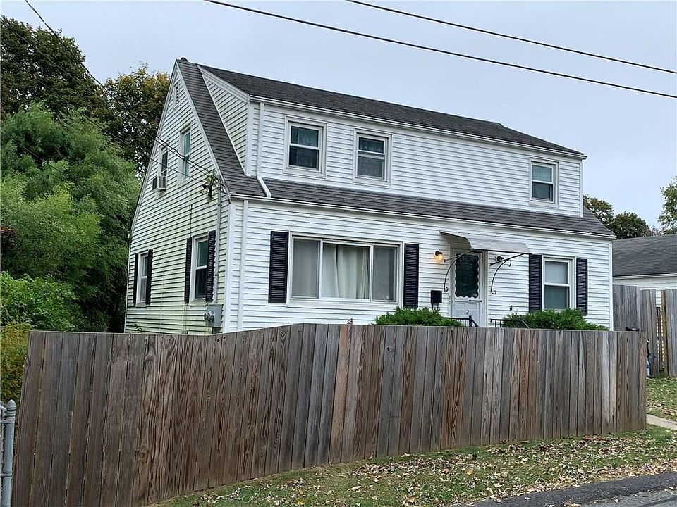 2nd image of 12 Rosa Rd