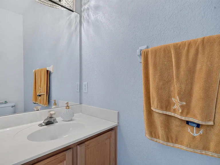 515 Corvina Dr — Photo 14