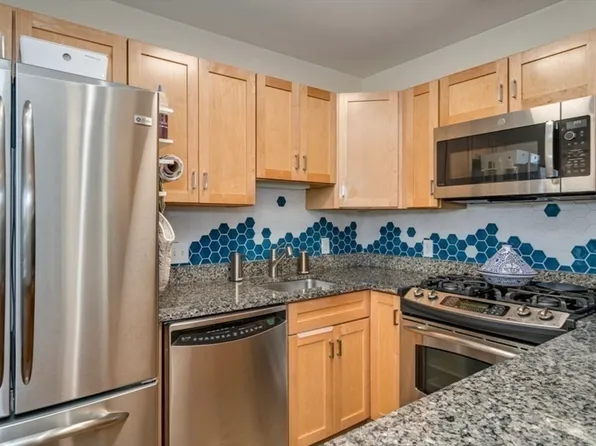 4040 Washington St #1A, Roslindale, MA 02131