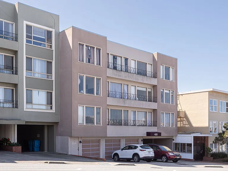 425 Euclid Ave #1077R — Photo 20