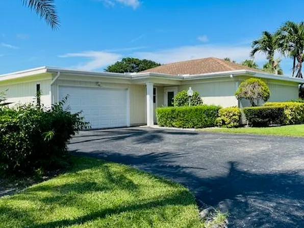 13564 Whispering Lakes Lane, Palm Beach Gardens, FL 33418