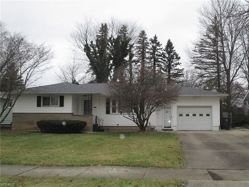 1st image of 1320 Dodge Dr NW