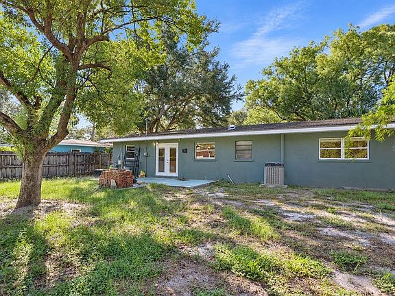 2nd image of 730 SAN CHRISTOPHER DRIVE