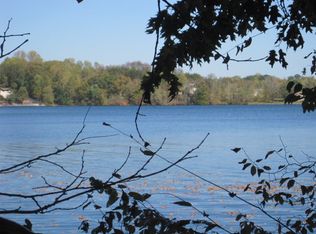 37 Flint Ct, Hardy, VA 24101