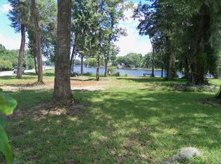 424 Lake Asbury Dr, Green Cove Springs, FL 32043
