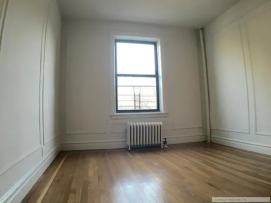 Rented by Sovereign Associates | media 30