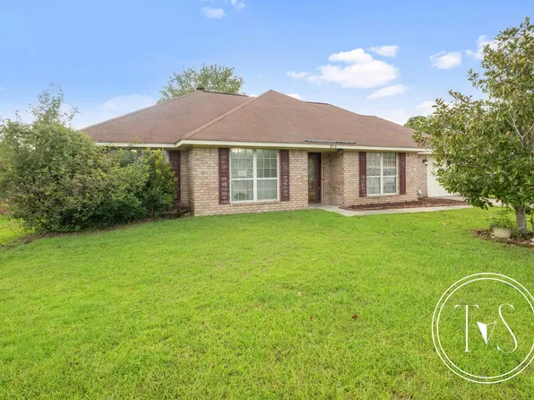 873 Birchwood Ln, Hinesville, GA 31313