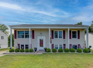6 Preakness Dr, Saint Peters, MO 63376