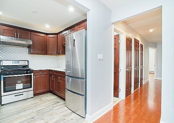 2nd image of 1261 Rogers Ave #Penthouse