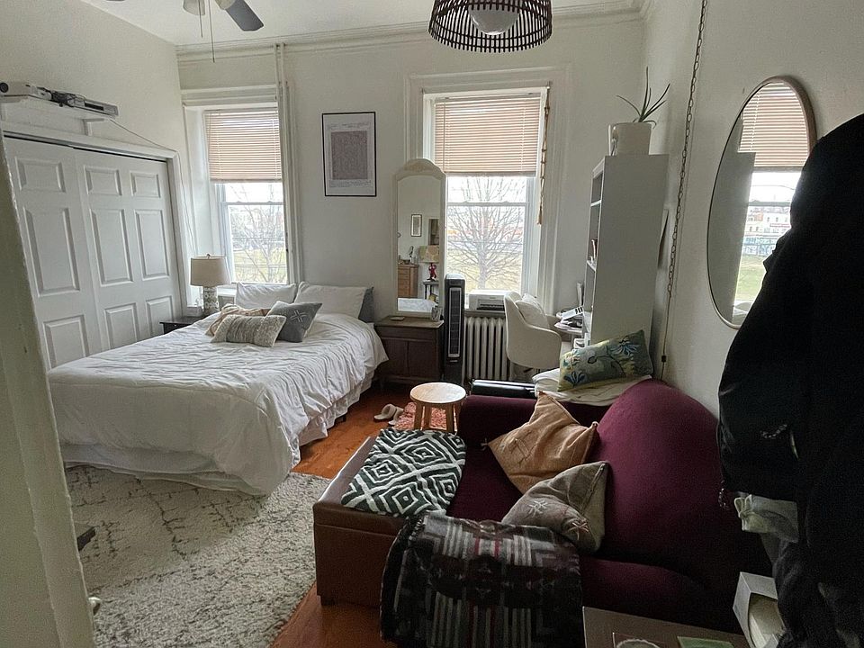 2nd image of 1232 S 10th St APT 2