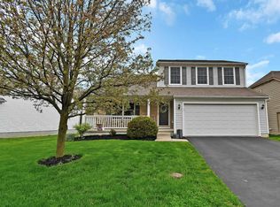 221 Crystal Petal Dr, Delaware, OH