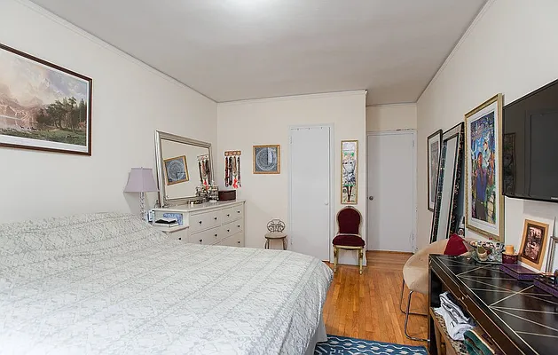 Rented by Emor Management Inc. | media 11
