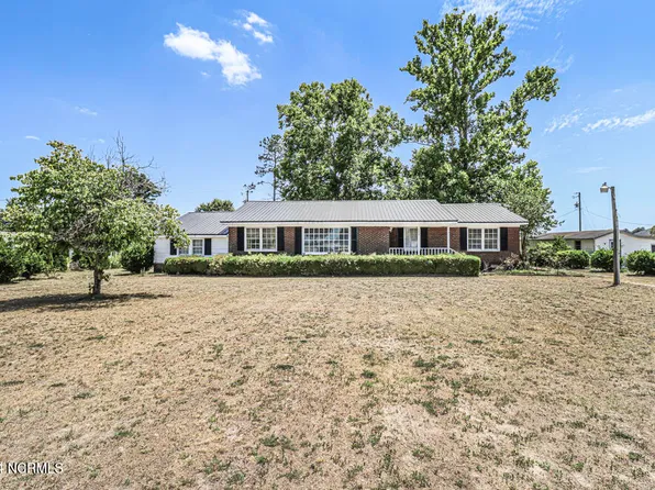 5813 Red Oak Battleboro Road, Battleboro, NC 27809