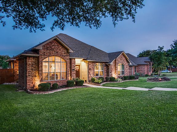 2nd image of 2116 Fawn Ridge Trl