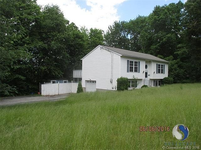 2nd image of 52 Ruth Dr