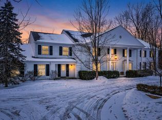 2305 W County Line Rd, River Hills, WI 53217