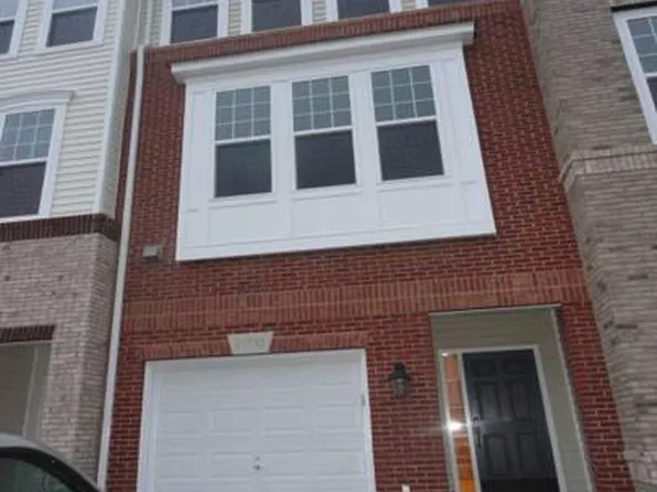 21755 Harroun Ter, Ashburn, VA 20147