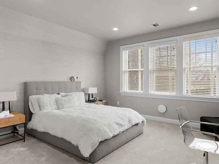 10 Parrish Pond Ln — Photo 18