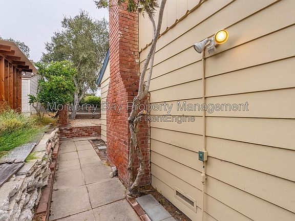 2nd image of 32B Via Ventura