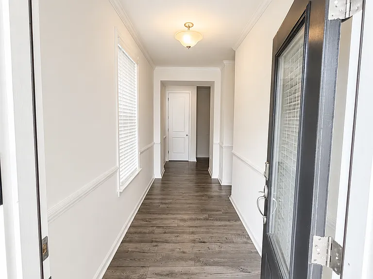 309 Kephart Way — Photo 2