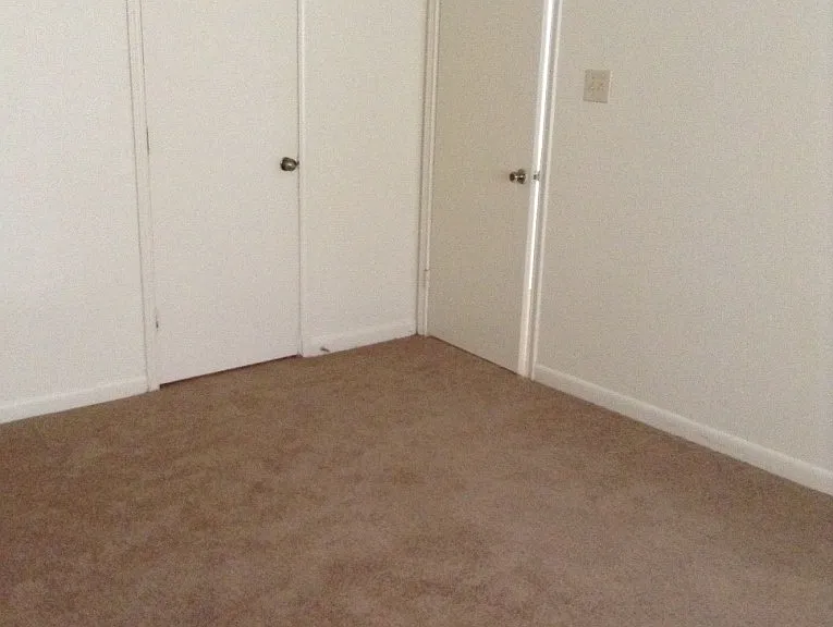 8262 Governor Dr — Photo 18