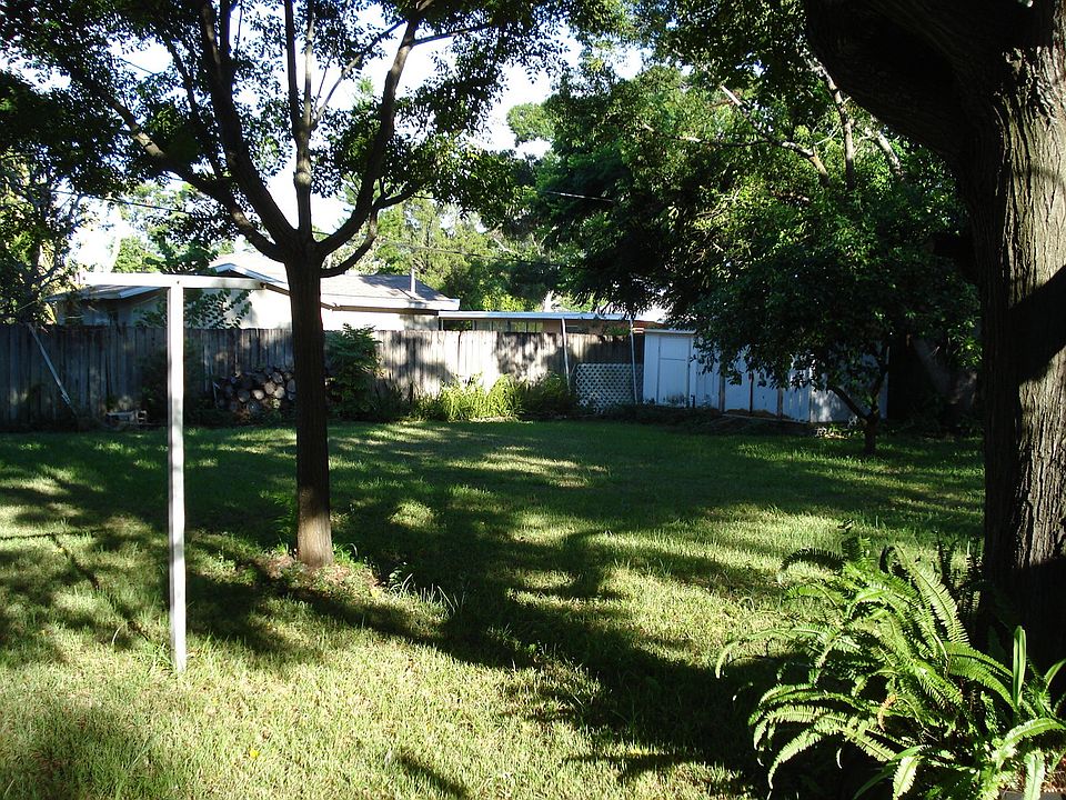 1st image of 1357 Young Ave