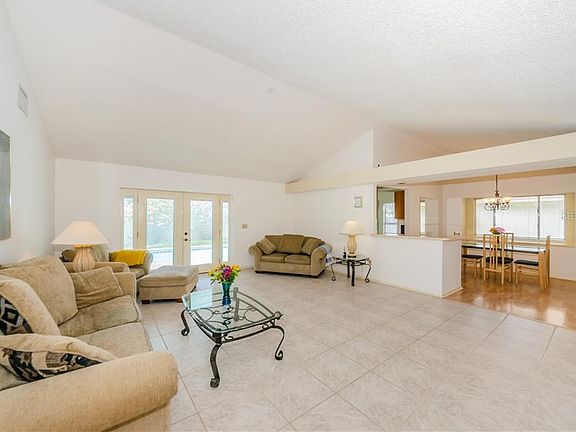 4th image of 8742 Osage Dr