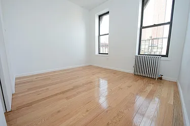 Rented by Genik Group Corp