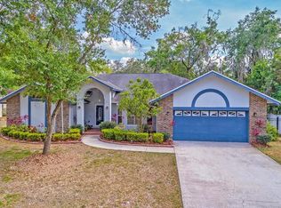 2715 Kala Ln, Plant City, FL 33563