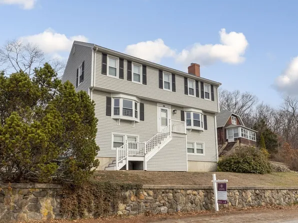 111 Gainsville Rd, Dedham, MA 02026