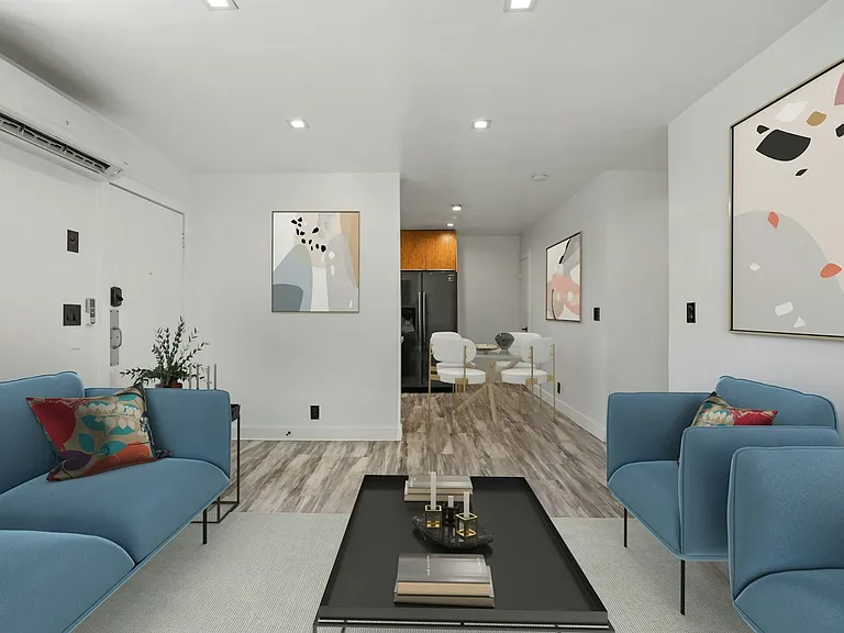 830 Bartlett St #6 — Photo 6