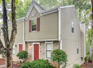 6591 Autumn Trace Dr, Peachtree Corners, GA 30092