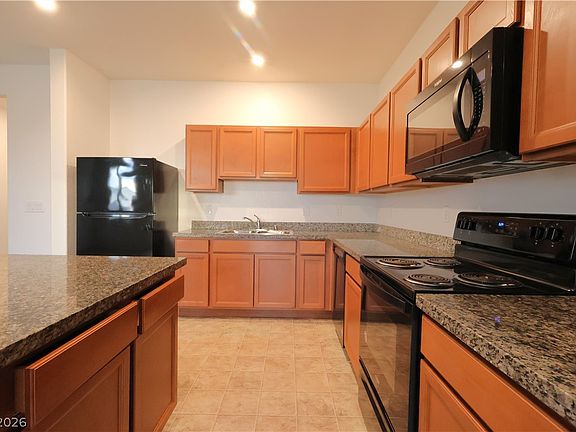 4th image of 5658 S Chippewa St