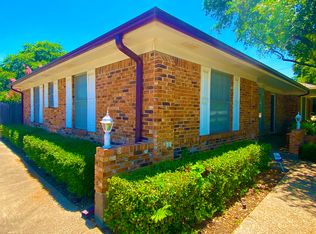 6801 Lancelot Ct, Fort Worth, TX 76133