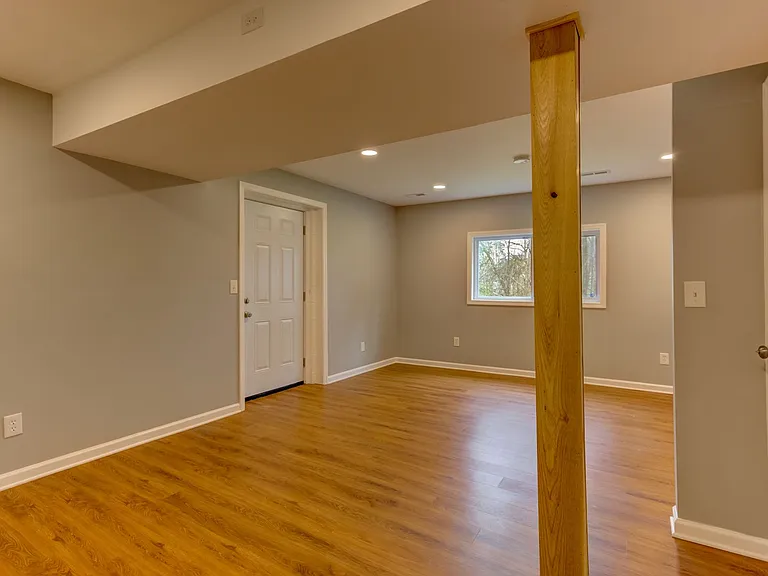 9921 Standifer Gap Rd — Photo 24